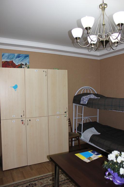 Almaty Central Hostel ภายนอก รูปภาพ