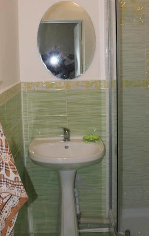 Almaty Central Hostel ภายนอก รูปภาพ